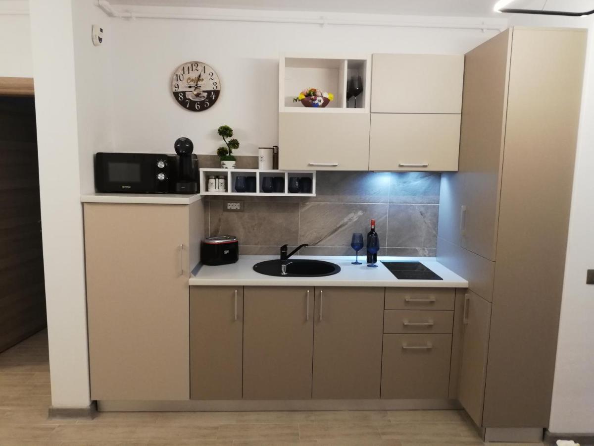 Luxury Kln By Alezzi Mamaia Nord Lägenhet Năvodari Exteriör bild