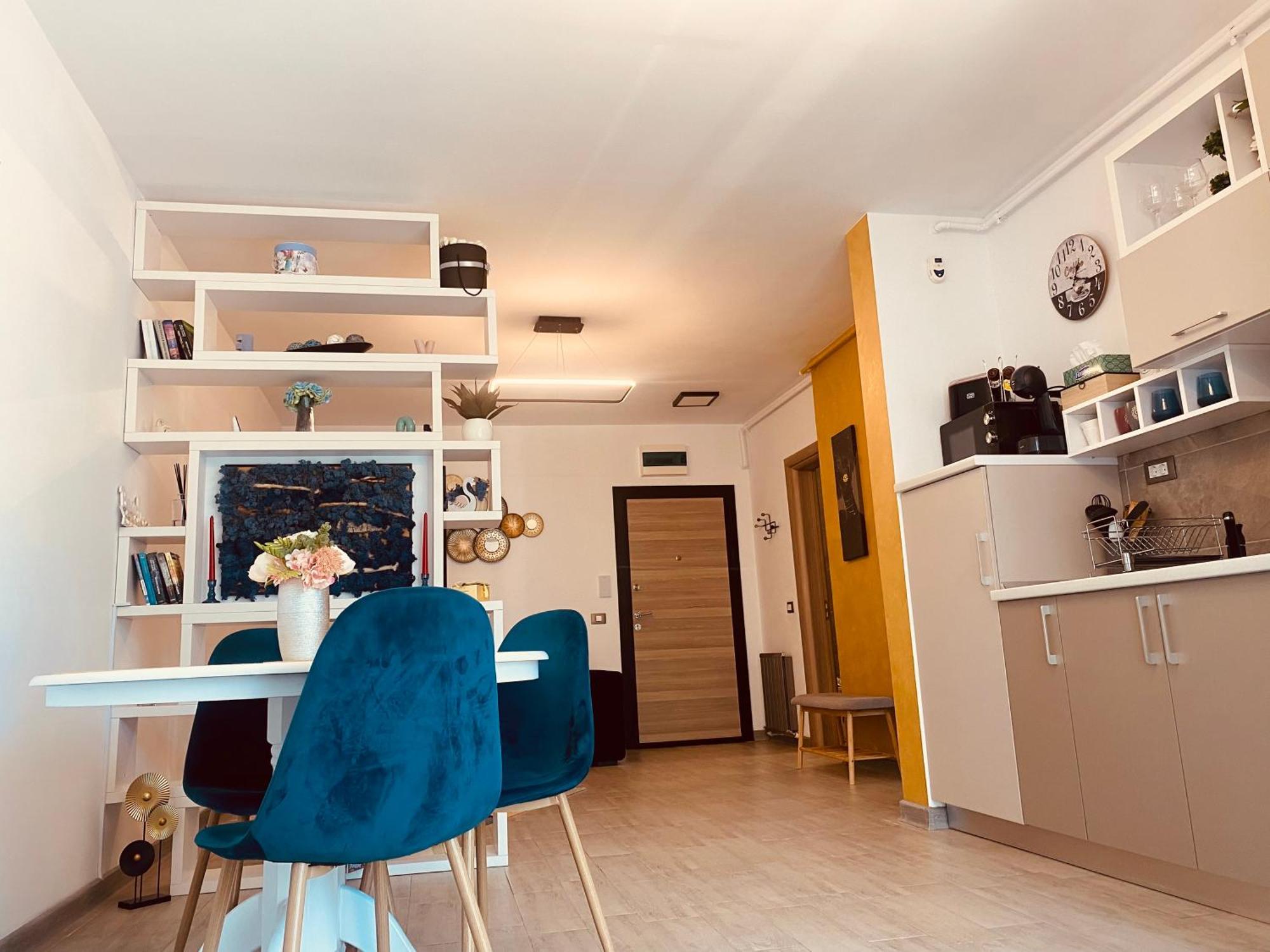 Luxury Kln By Alezzi Mamaia Nord Lägenhet Năvodari Exteriör bild